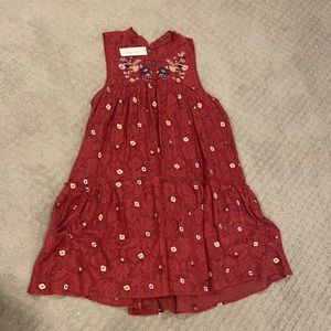 NWT Floral Lace Sleeveless Dress